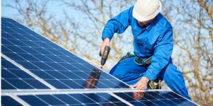 Installation Maintenance Panneaux Solaires Photovoltaïques à Montigny-le-Gannelon